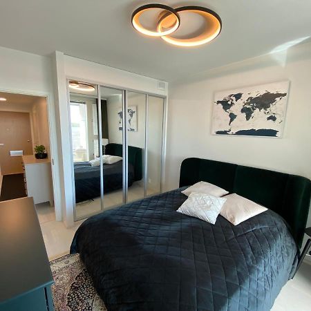 Luxury 1-Bedroom Apartment With Sauna And Sea View Helsingfors Exteriör bild