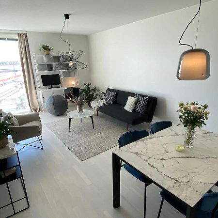 Luxury 1-Bedroom Apartment With Sauna And Sea View Helsingfors Exteriör bild