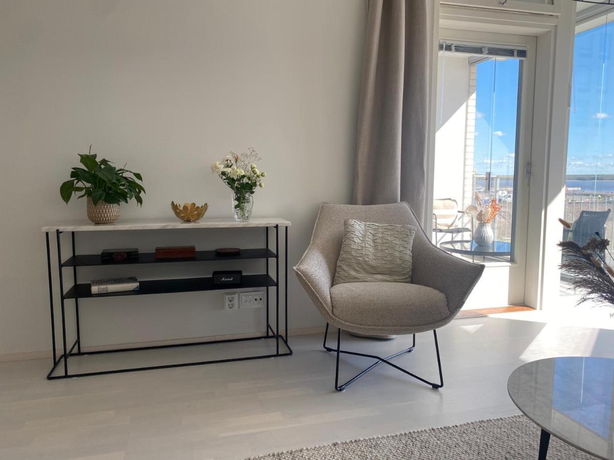 Luxury 1-Bedroom Apartment With Sauna And Sea View Helsingfors Exteriör bild